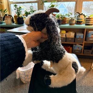 Folkmanis Billy Goat puppet Plush Goat Toy in Black and White